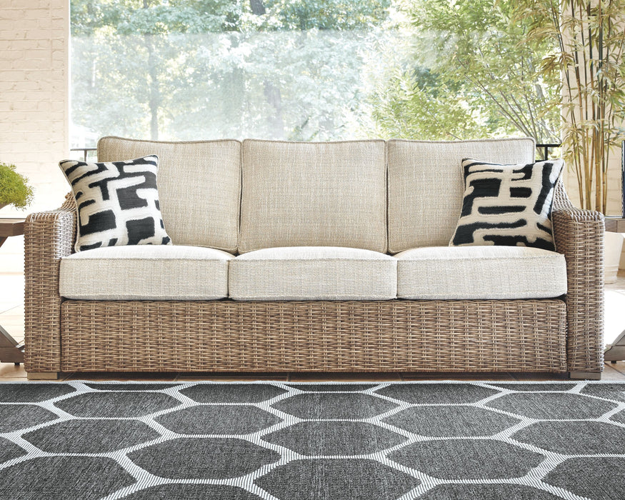 Beachcroft - Sofa With Cushion