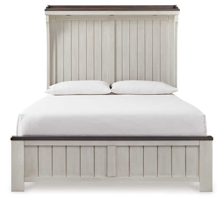 Darborn - Panel Bed